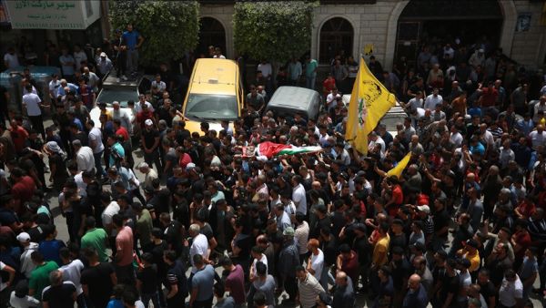 تشييع جثمان فلسطيني اغتاله الجيش الاسرائيلي قرب قلقيلية