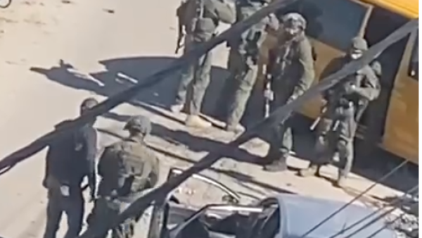 الجيش الاسرائيلي يعدم ثلاثة فلسطينيين وسط نابلس