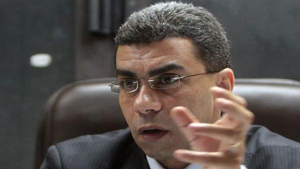الكاتب الصحفي المصري البارز ياسر رزق عن