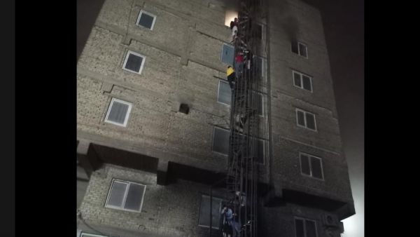 وفاتان و20 إصابة في حريق فندق في كربلاء