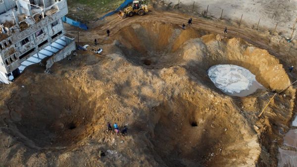 اسرائيل تستدعي الاحتياط بعد قصف متبادل مع لبنان وغزة