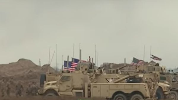 غارات للتحالف شرقي سوريا بعد قصف صاروخي على القاعدة الاميركية بحقل كونيكو