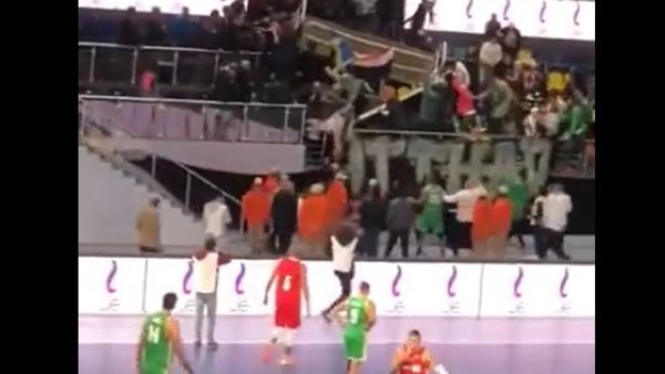 إصابة 27 شخصًا في انهيار مدرج رياضي بمصر