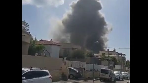 اسرائيل ترد بقصف مدفعي على صواريخ لبنان واليونيفيل تحذر من وضع "خطير للغاية"