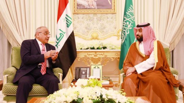 ولي العهد السعودي محمد بن سلمان خلال لقائه رئيس الوزراء العراقي عادل عبد المهدي