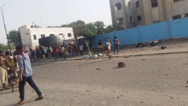 تفجيران احدهما انتحاري يستهدفان مركزا للشرطة ومعسكرا في عدن 