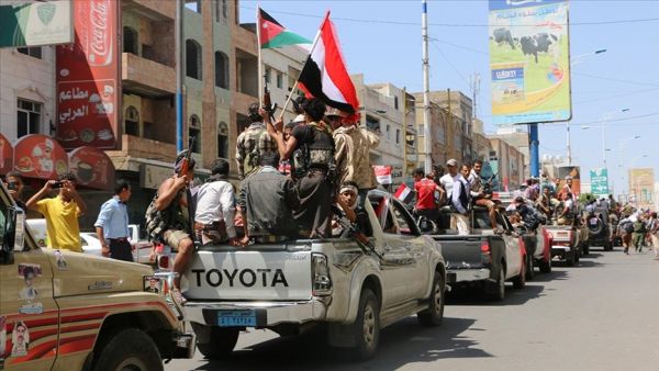 تنفيذا لاتفاق الرياض.. "الانتقالي" يبدأ سحب قواته من عدن