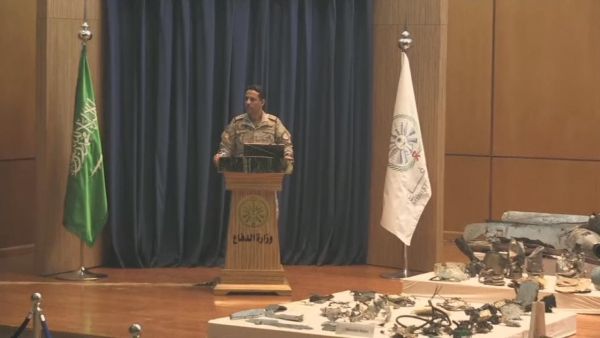 تركي المالكي خلال المؤتمر الصحفي