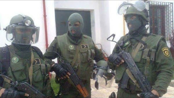 مداهمة حي موزاية في البليدة