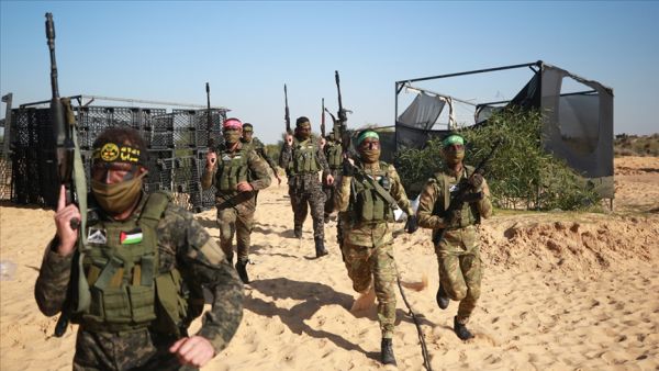 فصائل غزة تختتم أول مناورات مشتركة بالذخيرة الحية