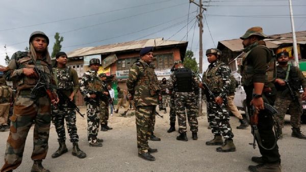 الهند تستدعي الجيش لمواجهة كورونا وأميركا تعدها بمساعدة عاجلة 