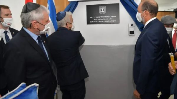 لابيد يفتتح مكتب الاتصال الإسرائيلي في المغرب