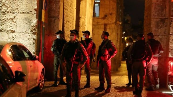 القوات الاسرائيلية تقتل فلسطينيا بالقدس بدعوى طعنه جنديا
