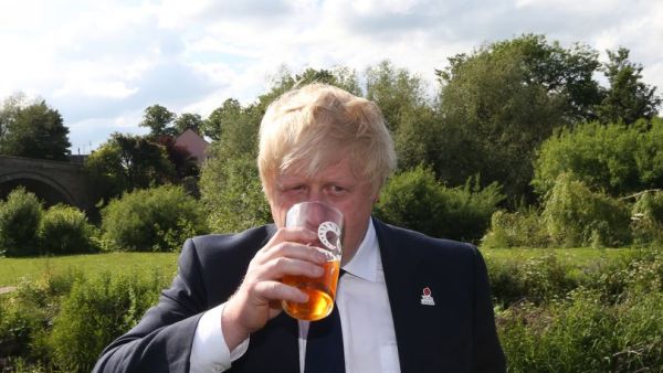 رئيس الوزراء البريطاني بوريس جونسون