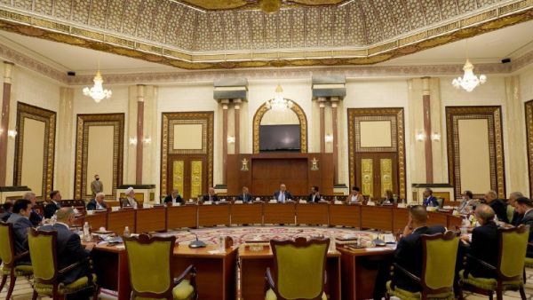 أحزاب تعلن تأييدها اتفاق الانسحاب الأميركي