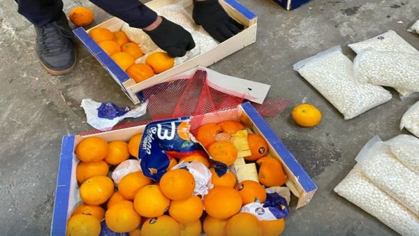السعودية تضبط 4.5 مليون قرص كبتاغون مخبأة في شحنة برتقال