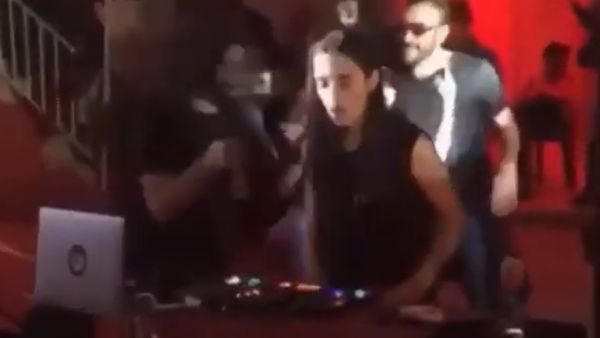 رقص وخمور في حفل صاخب داخل مسجد ومقام النبي موسى بالضفة الغربية