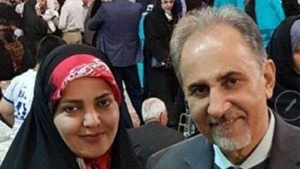 تحدثت الشرطة عن “خلاف عائلي” بين المستشار وزوجته