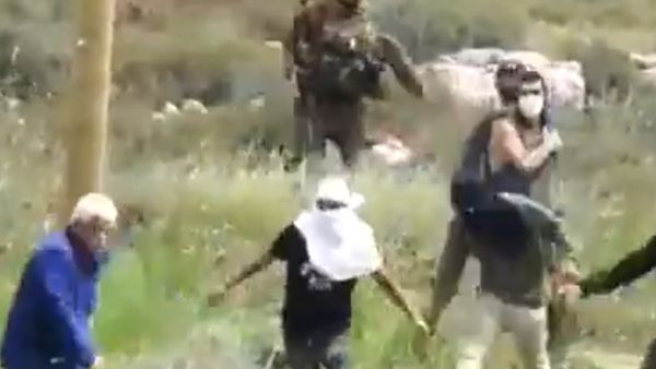 لقطة من الفيديو