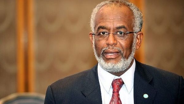 علي كرتي