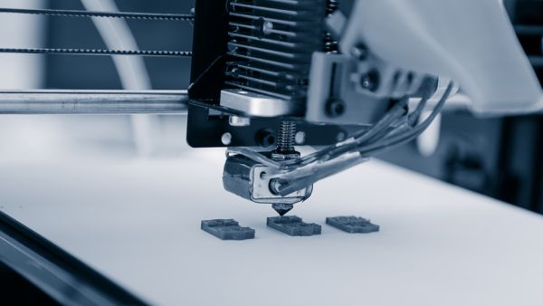 Companies expanding their use of 3D printing technology will eventually experience credit positive profitability and market share improvements. 