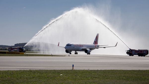 Air Arabia aircraft was welcomed with a water-salute at Vienna Airport