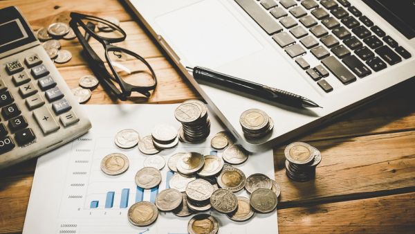 How to Steer your Investments Through COVID-19 Market Sell Off?