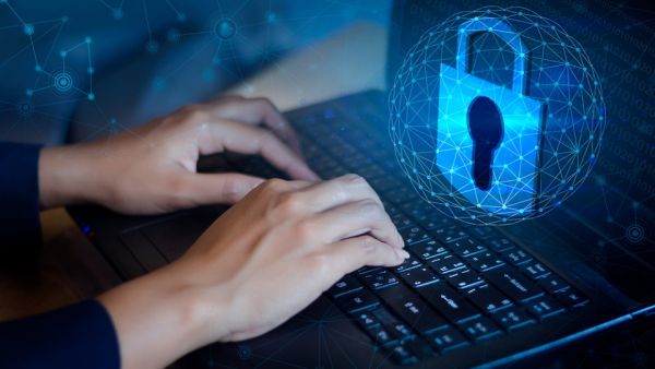 American COVID-19 Drugmaker Gilead Targeted by Iran-Linked Hackers