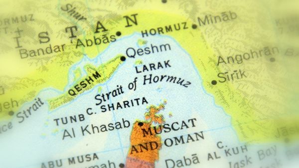 Tanks, with the total capacity of 20 million barrels are to be established in Jask region to back oil exports from Jask oil terminal