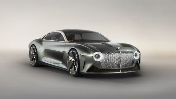 سيارة Bentley EXP 100 GT 