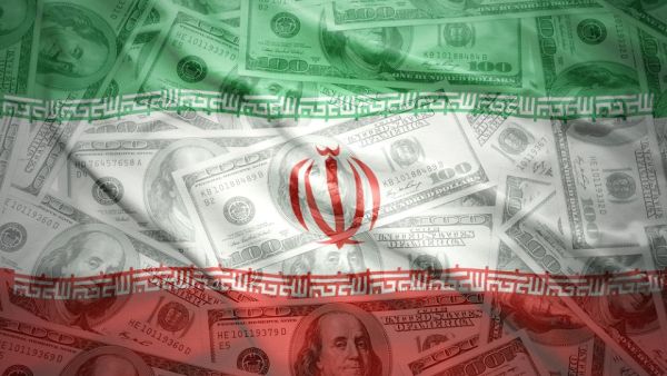 Iran: Parliament Passes Bill to Slash Four Zeroes Off Deteriorating Currency