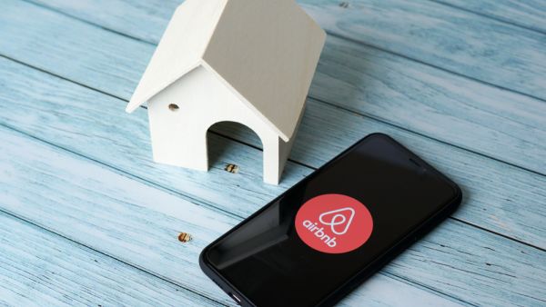 Airbnb, Singapore Join Hands to Promote Tourism