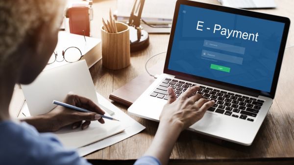 Bahrain: 29 Percent Spike in ePayments in Q3