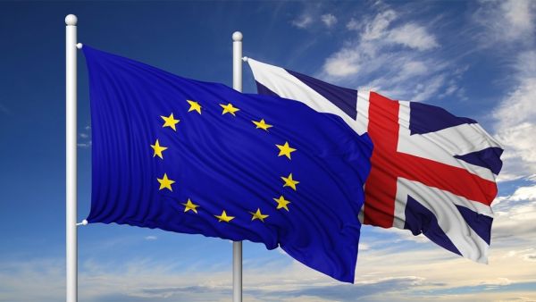 Poll: Britain Predicted to Leave EU with Free Trade Deal