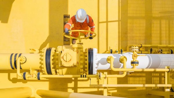 UAE Discovers 80 Trillions Cubic Feet Of Shallow Gas In Dubai, Abu Dhabi