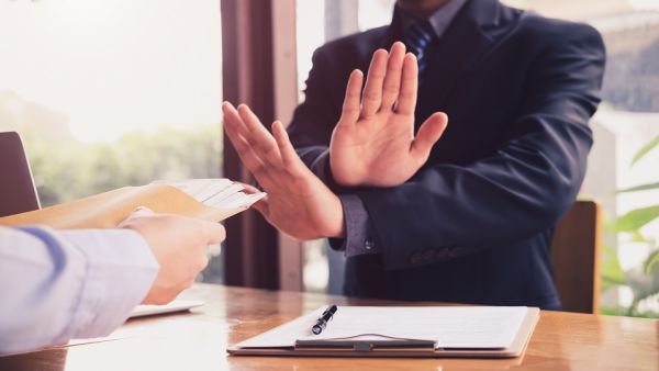 Can't Recover Loans From People In Dubai? Here's What To Do