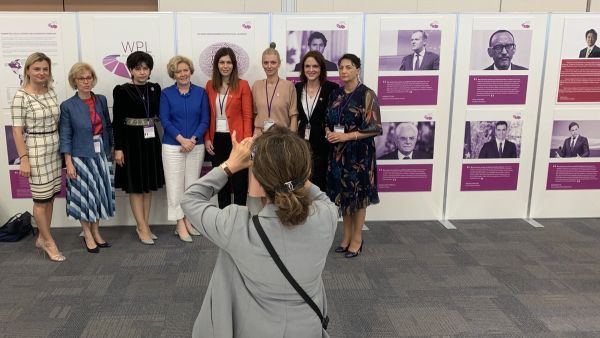 We need MORE women as political leaders (Twitter)