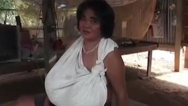 Lam Phrai Si Nuan(Twitter)