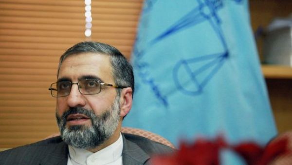 Iran says several suspected US spies face possible death sentences  (Twitter)