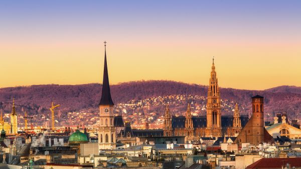Vienna sunset  (Shutterstock)	