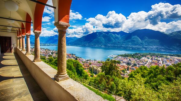 Beautiful view to Locarno city, lake Maggiore (Lago Maggiore) and Swiss Alps  (Shutterstock)	
