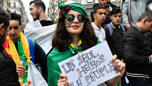 يتواصل الحراك الجزائري للأسبوع الثامن على التوالي
