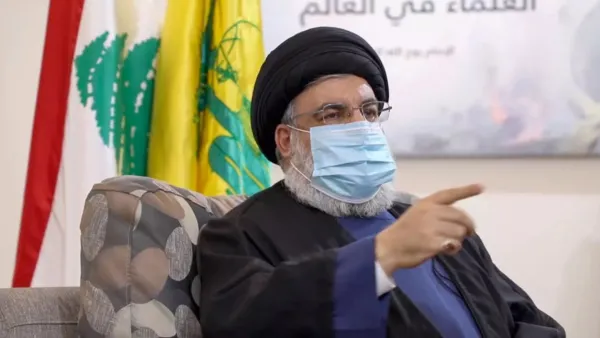 يتدخل حزب الله بالفعل في أزمة الطاقة بمساعدة إيران من خلال تلقي شحنات وقود قادمة من إيران عبر سوريا 