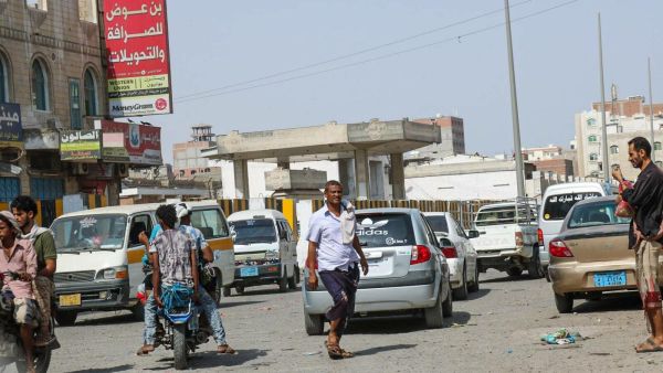 تصنف الإمارات "الإخوان المسلمين" على أنها "جماعة إرهابية"