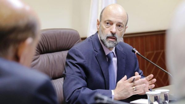  رئيس الوزراء الأردني عمر الرزاز