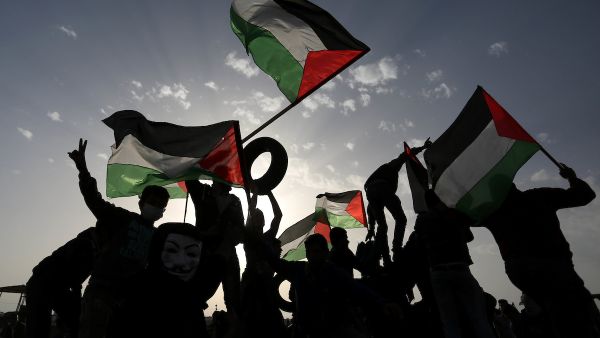 "لا مزيد من التعاون الأمني مع الولايات المتحدة، ولا مزيد من التعاون الأمني مع إسرائيل".