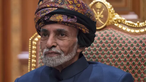 فحوى التغريدات لمقربين من القصر السلطاني تذهب باتجاه نفي الخبر الاسرائيلي 