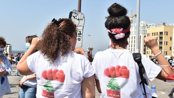  ليس في الأفق القريب ما يُبشّر بإمكانية تجاوز تداعيات الأزمة