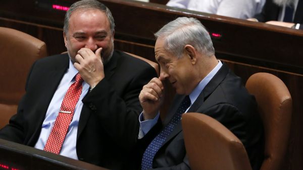 كل المحاولات والمخططات الإسرائيلية الهادفة لتركيع الشعب الفلسطيني ستبوء بالفشل