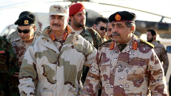 حكومة الوفاق تدعو مجلس الأمن لوقف هجوم حفتر مع احتدام المعارك قرب طرابلس